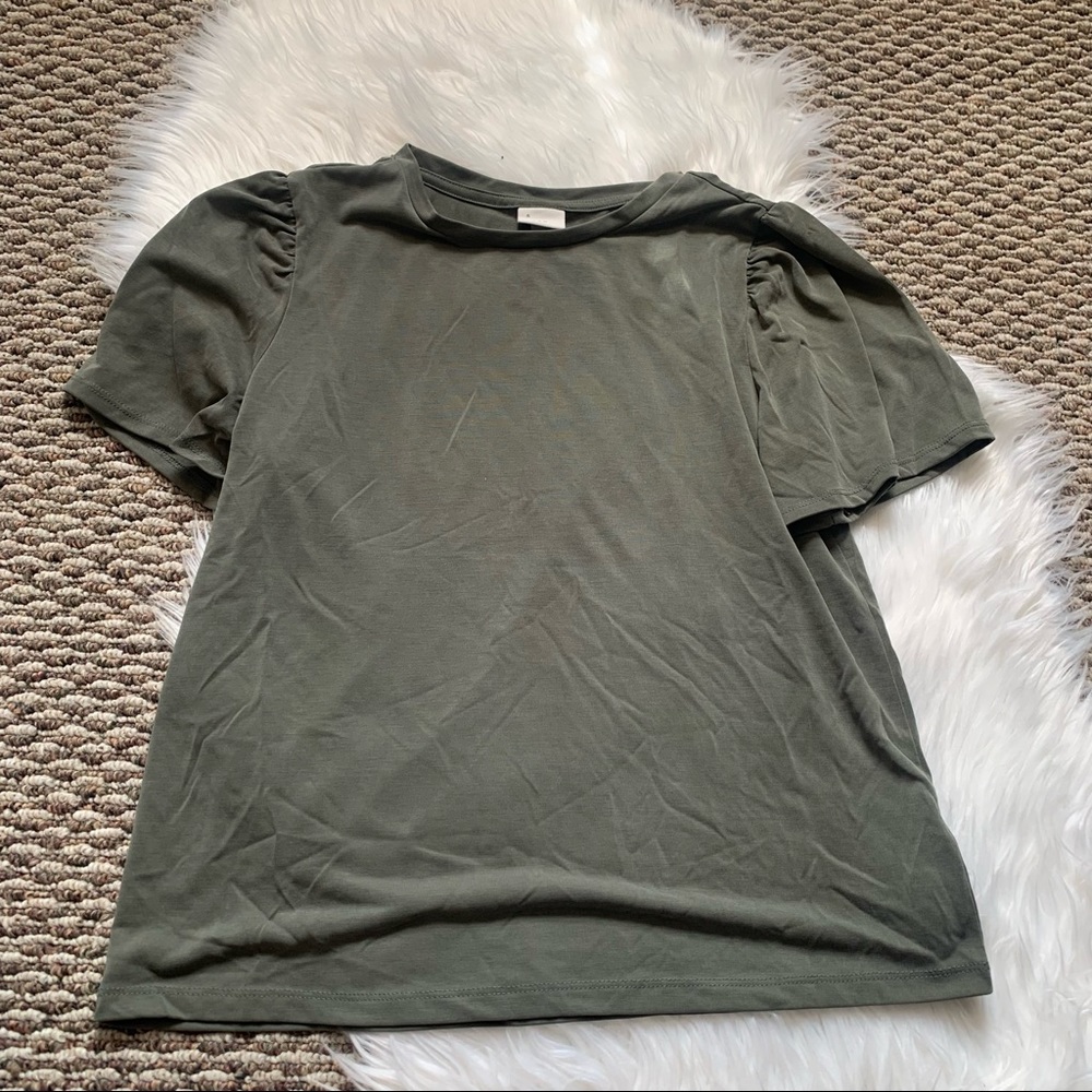 A new day Olive Green Flutter Tshirt Top Blouse Size Small